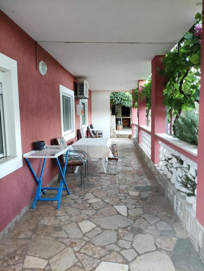Apartment Cengo Kastela Exterior photo